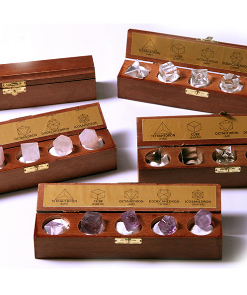 #61 Jogos Geométricos - ametista, cristal, quartzo rosa e quartzo fumê